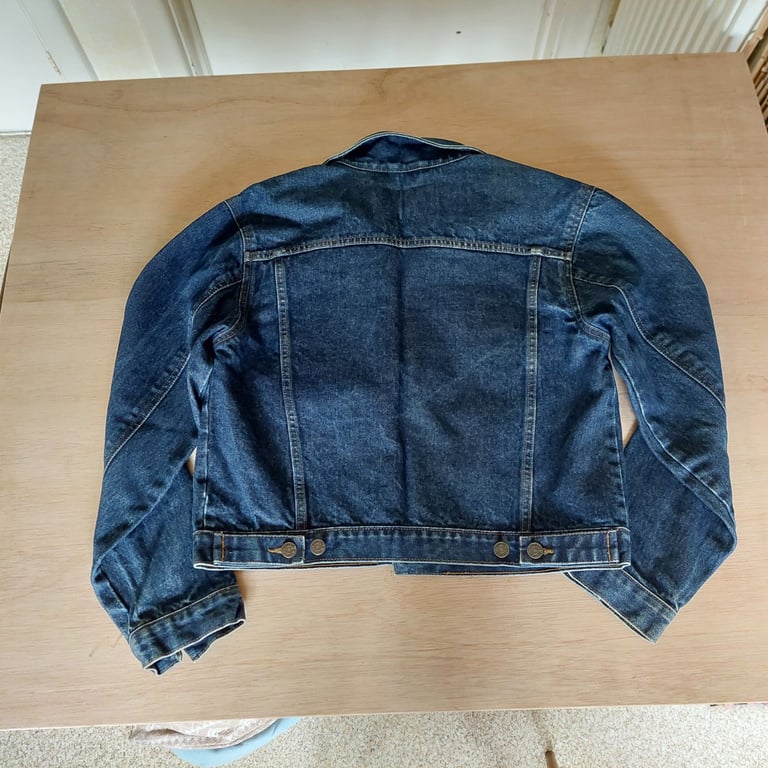 Ladies Denim Jacket Size 12/14 Unworn