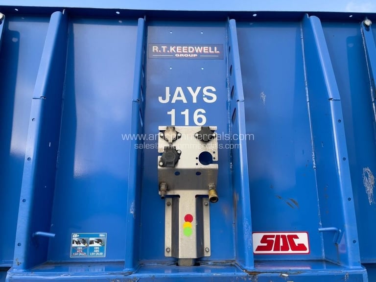 SDC TRI AXLE FLAT BED TRAILER 