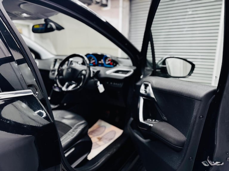 2015 Peugeot 2008 1.6 e-HDi Allure EGC Euro 5 (s/s) 5dr HATCHBACK Diesel Automatic