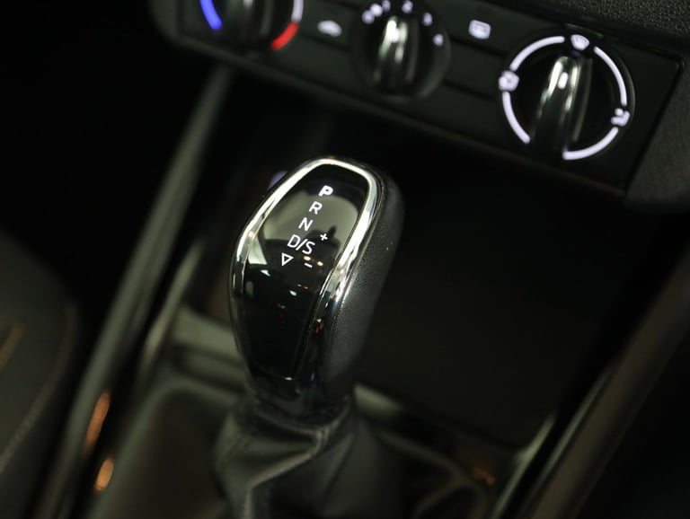 2022 Skoda Kamiq 1.5 TSI ACT SE Drive SUV 5dr Petrol DSG Euro 6 (s/s) (150 ps) HATCHBACK Petrol A...