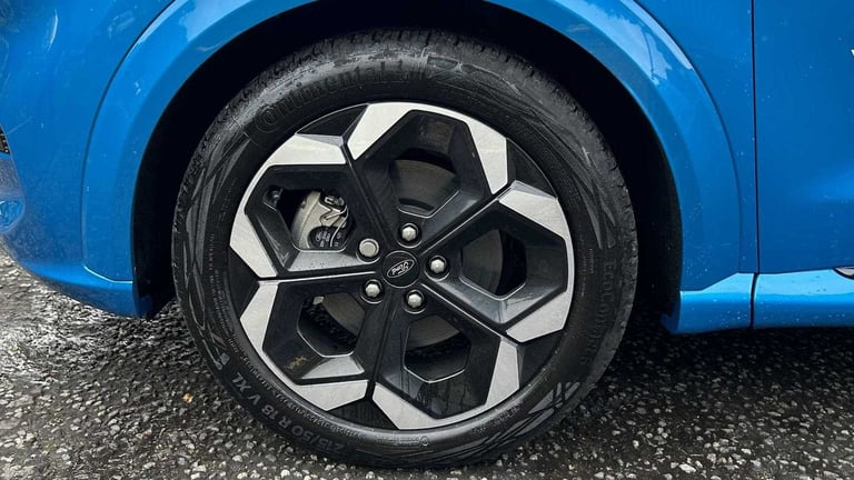 2025 Ford Puma 123kW Premium 43kWh 5dr Auto Hatchback Electric Automatic