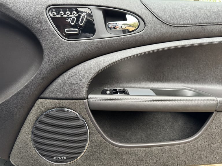 JAGUAR XK 5.0 V8 2013