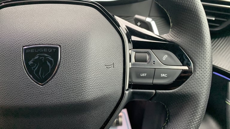2025 Peugeot 2008 1.2 HYBRID GT SUV 5dr Petrol Hybrid e-DSC6 Euro 6 (s/s) (136 ps) SUV Hybrid Aut...