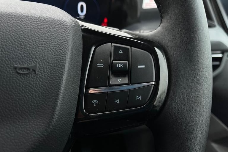 2025 Ford Transit Custom 2.5 320 Duratec 11.8kWh Limited Crew Van Double Cab 5dr Petrol Plug-in H...