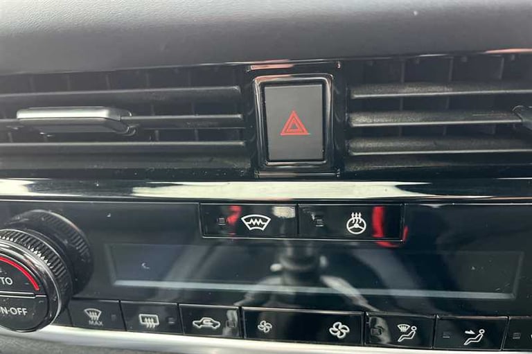 2022 Nissan Qashqai 1.3 DIG-T MH TEKNA 5DR Hatchback Petrol Manual