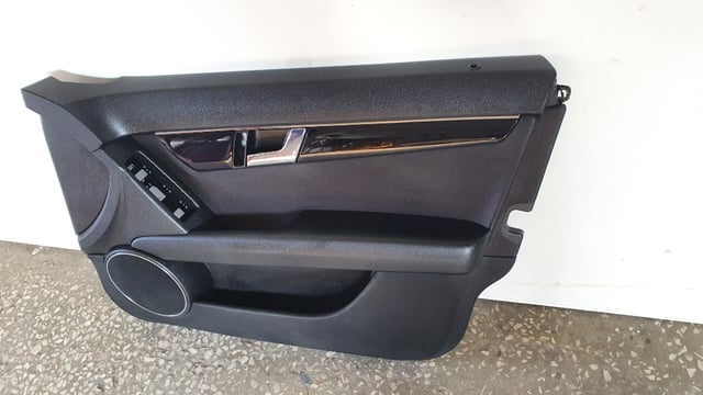 W204 door panel new arrivals