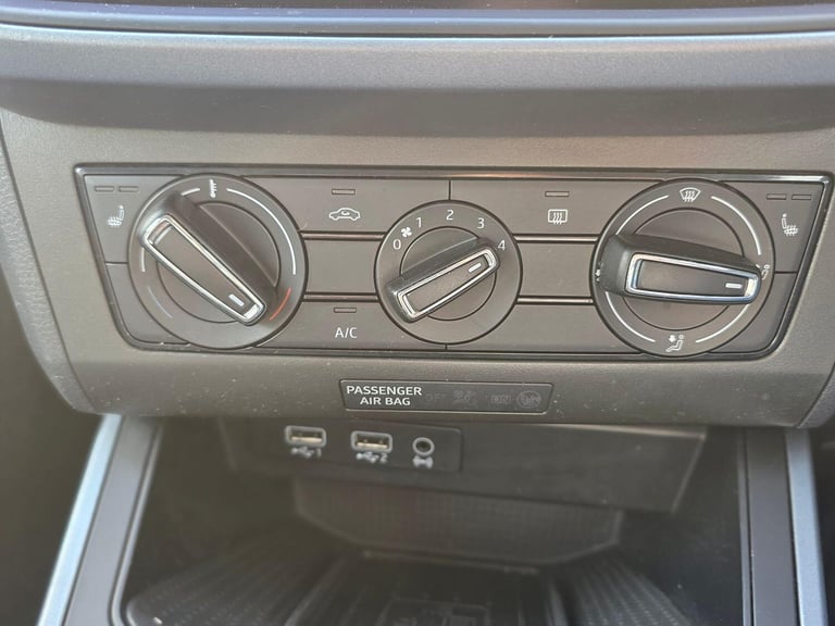 SEAT ARONA 1.6 TDI SE Technology Lux 2019