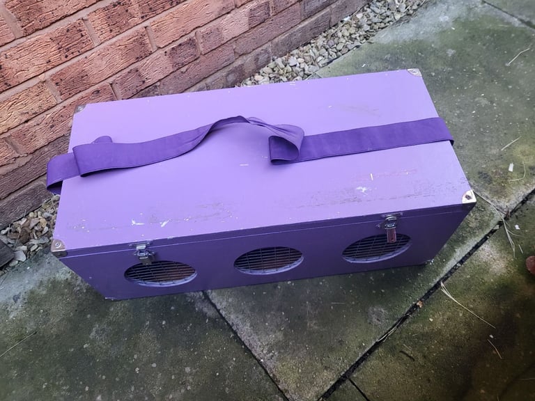 Carry box £ 5