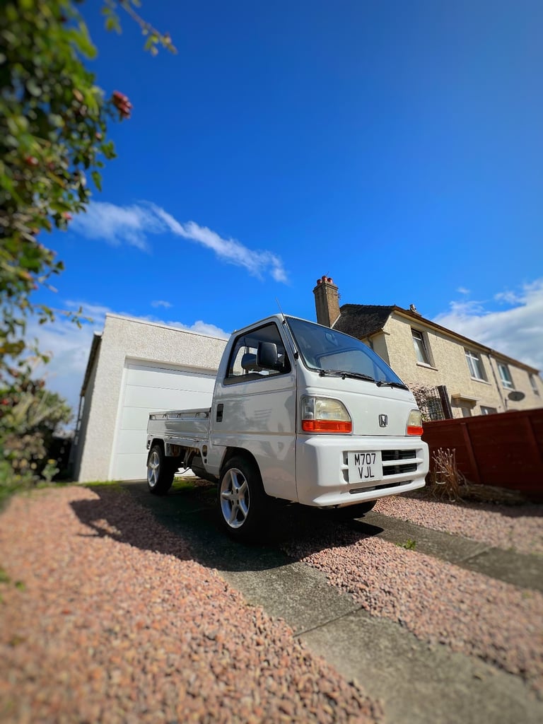 Honda Acty mini truck