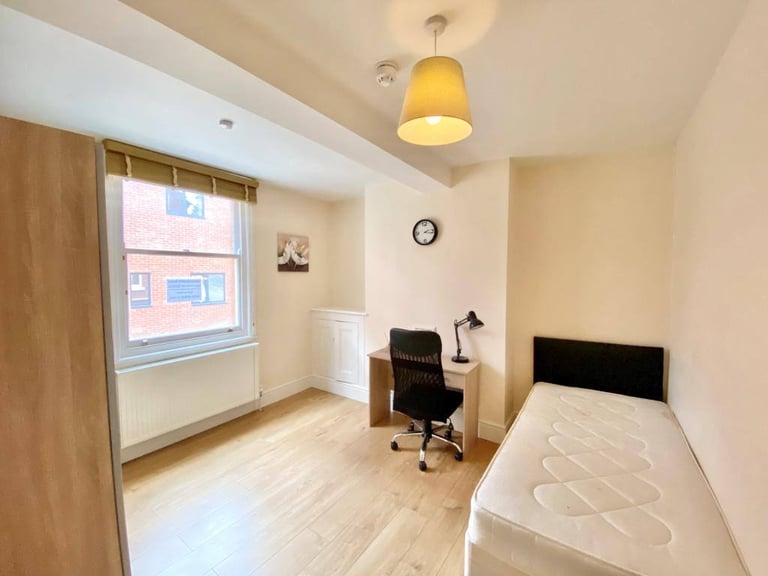 🏡 LUXURY 9 Bed House 🔥 Lincoln City Centre Location 🔥 Accredited 🏡