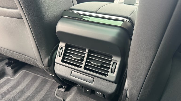 2025 Land Rover Range Rover Evoque 2.0 D200 Dynamic SE 5dr Auto Diesel Hatchback Hatchback Diesel...