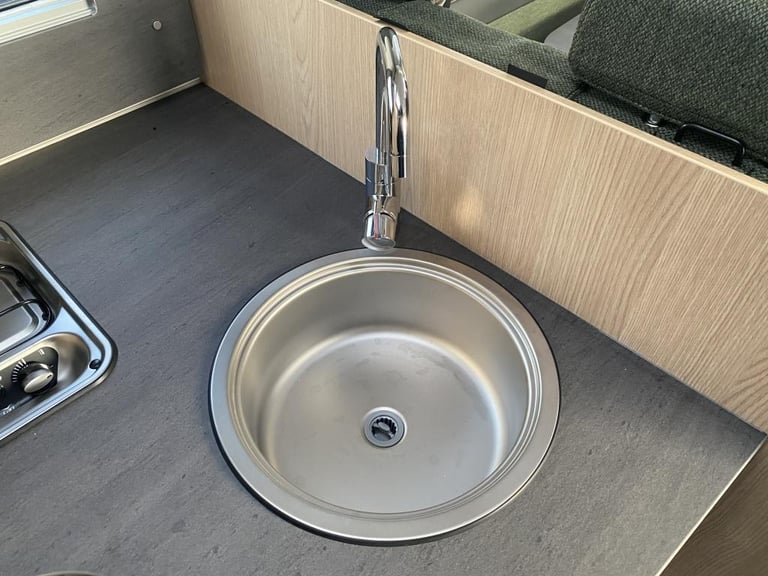 2025 SUNLIGHT T68 XX EDITION 4 BERTH MOTORHOME