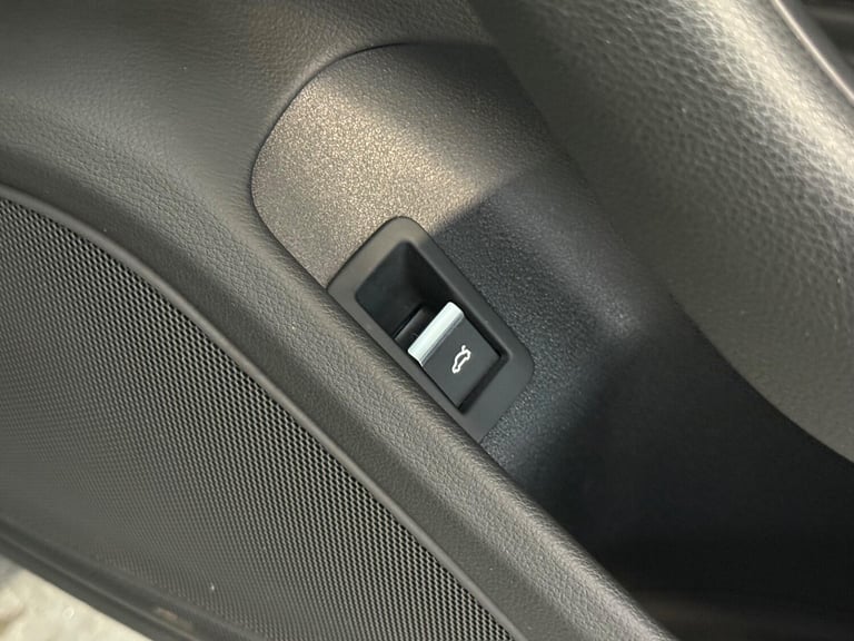 2019 Audi A4 Avant 2.0 TDI 35 Sport Estate 5dr Diesel S Tronic Euro 6 (s/s) (150 ps) ESTATE Diese...