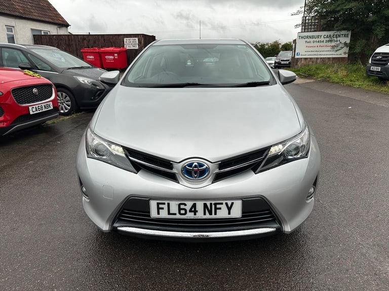 Toyota Auris 1.8 VVT-h Icon CVT Euro 5 (s/s) 5dr Petrol/Electric Hybrid Automatic