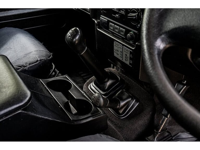 2007 Land Rover Defender 110 County Double Cab Diesel Manual