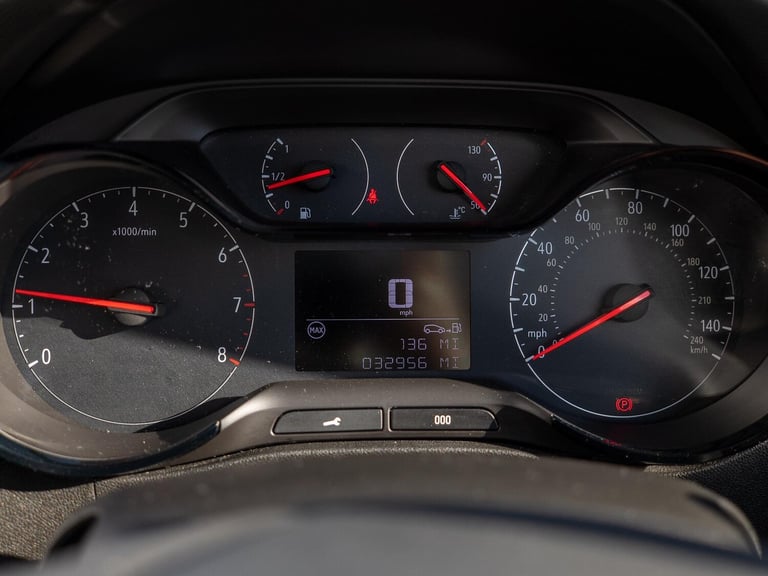 2019 Vauxhall Crossland X 1.2 Turbo ecoTEC GPF SE Euro 6 (s/s) 5dr HATCHBACK Petrol Manual