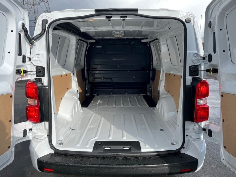  Vauxhall Vivaro Panel 1.5 Turbo D 2900 Pro Xl Panel Van 6dr Diesel Manual Lwb