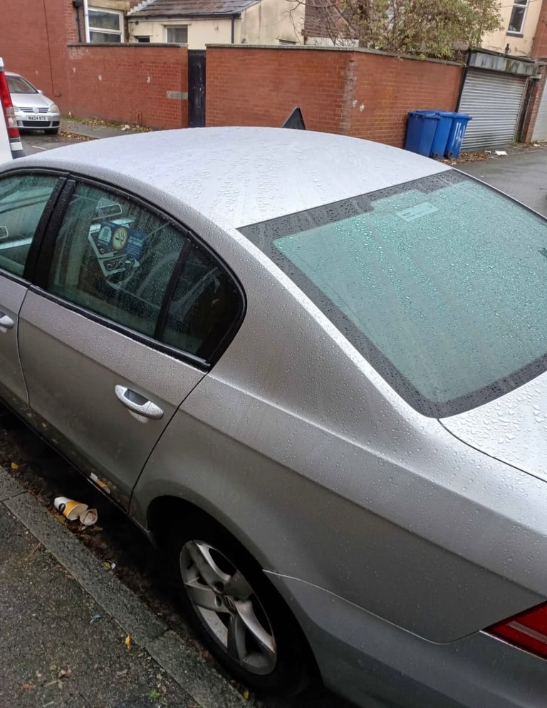 VW PASSAT 1.6 TDI BLUEMOTION 6SPEED MANUAL CAR BREAKING WHEEL NUT ONLY 2013-2017