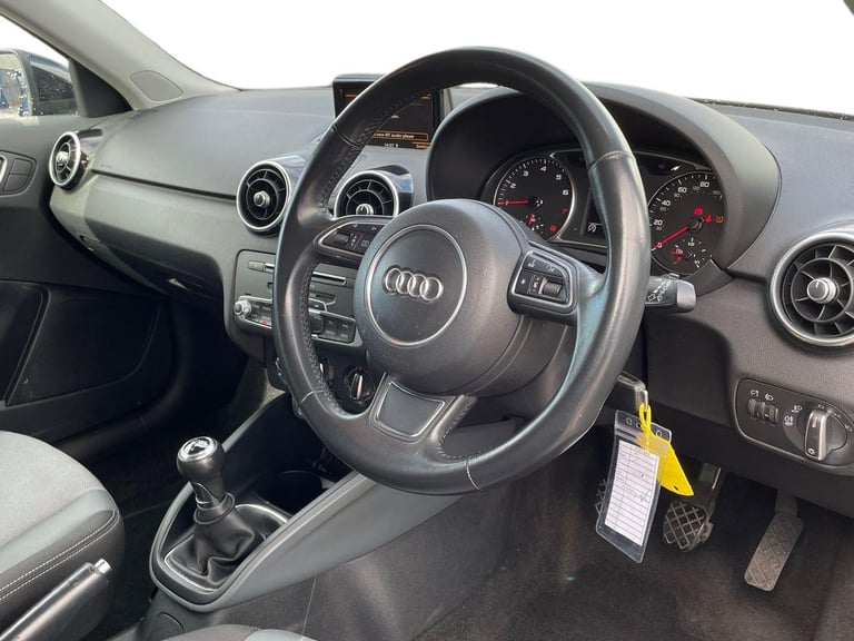  Audi A1 Sportback 1.0 Tfsi Sport Sportback 5dr Petrol Manual Euro 6 s/s nav 95