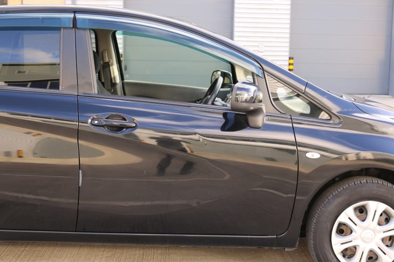 2013 Nissan Note 1.2 DiG-S Tekna 5dr Auto [Comfort Pack] AUTOMATIC CVT  Hatchback Petrol Automatic