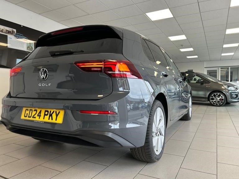2024 Volkswagen Golf MK8 Facelift Match 1.5 TSI 150PS Hatch 5 Door MANUAL Hatchback Petrol Manual