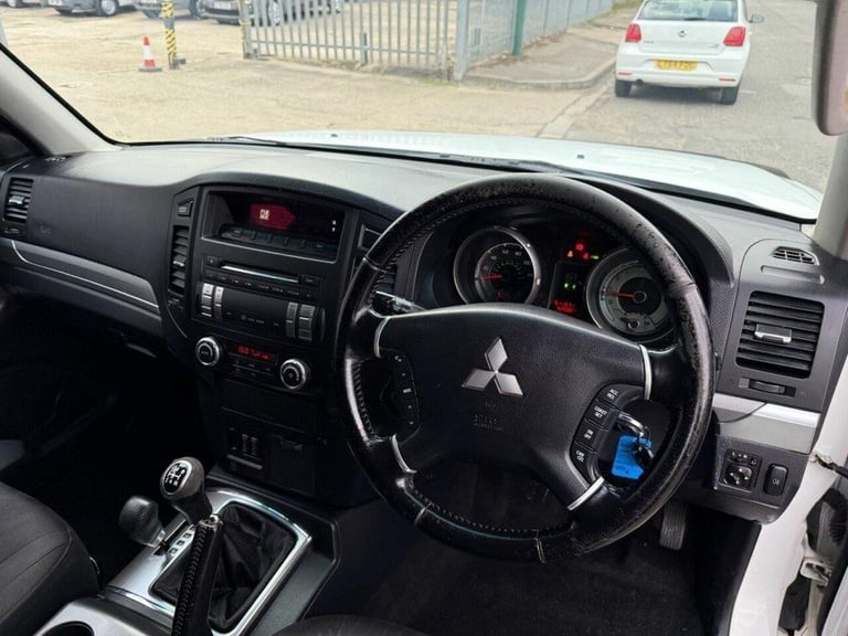 2012 62 MITSUBISHI SHOGUN 3.2 DI-DC SG2 4WORK SUV 3DR DIESEL MANUAL 4WD L3 (213