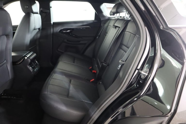 2022 Land Rover Range Rover Evoque 1.5 P300e 12.2kWh R-Dynamic SE Auto 4WD Euro 6 (s/s) 5dr Autom...