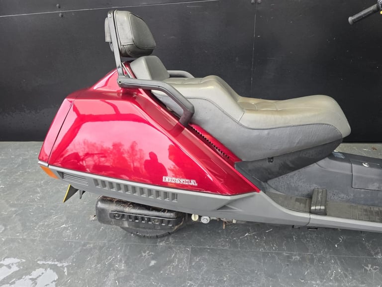HONDA CN250 HELIX 1990 RARE SCOOTER PROJECT HPI CLEAR