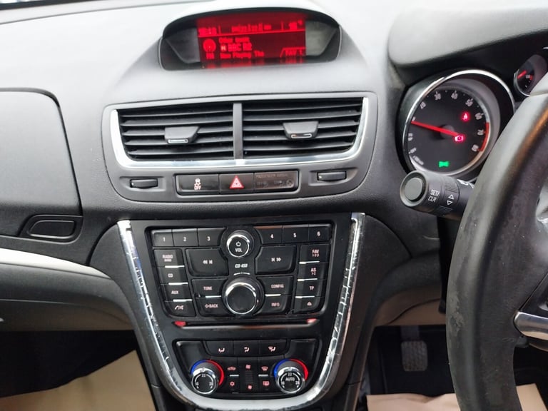2014 Vauxhall Mokka 1.6i Exclusiv 5dr HATCHBACK Petrol Manual