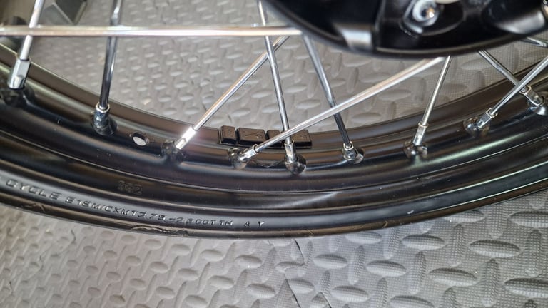 Genuine Triumph Bonneville T120 (Black) Front & Rear wheels