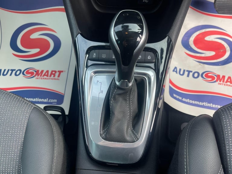 2021 Vauxhall Crossland 1.2 Turbo Elite Nav Auto Euro 6 (s/s) 5dr HATCHBACK Petrol Automatic