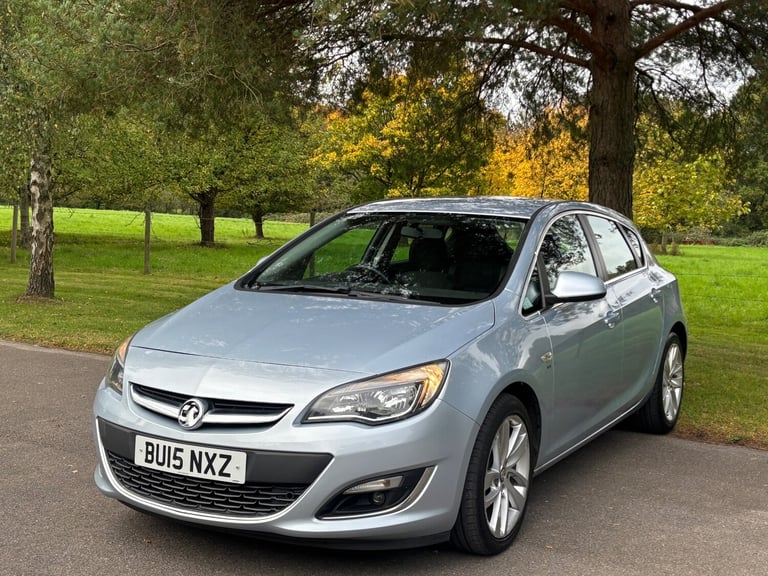 2015 Vauxhall Astra 2.0 CDTi 16V ecoFLEX SRi 5dr HATCHBACK Diesel Manual