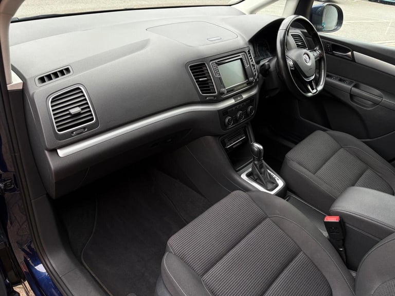 VOLKSWAGEN SHARAN 2.0 TDI SE DSG Euro 6 (s/s) 5dr 2019