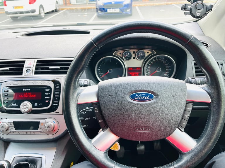 image for Ford, KUGA, Estate, 2012, Manual, 1997 (cc), 5 doors