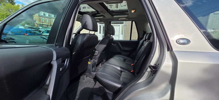 2010 Land Rover Freelander 2.2 TD4 HSE 5dr Auto ESTATE Diesel Automatic