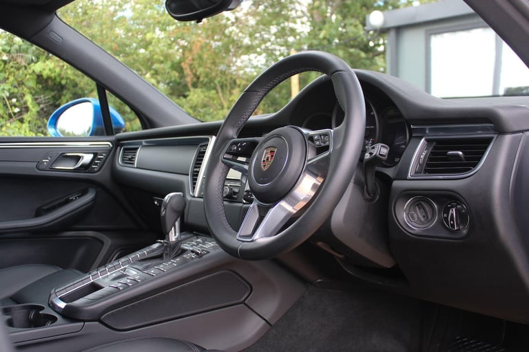 2015 Porsche Macan 2.0T PDK 4WD Euro 6 (s/s) 5dr ESTATE Petrol Automatic