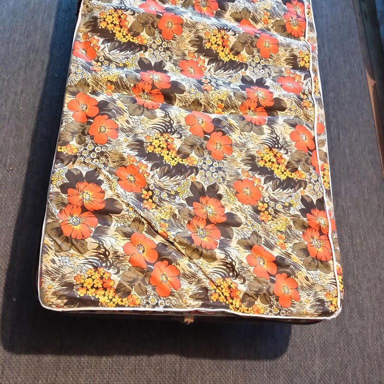 1970s Folding/Camp Bed - Stunning floral pattern design