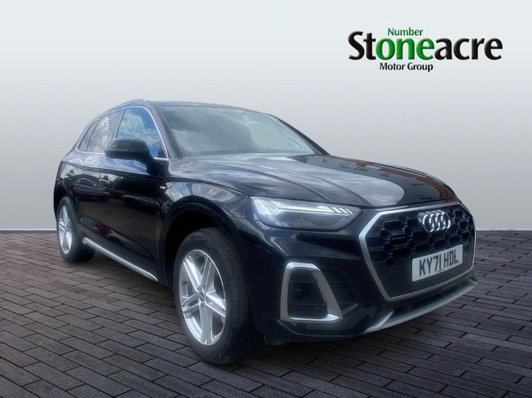 image for  Audi Q5 2.0 TFSIe 50 S line SUV 5dr Petrol Plug-in Hybrid S Tronic quattro Euro 6 ( Petrol/Elect...