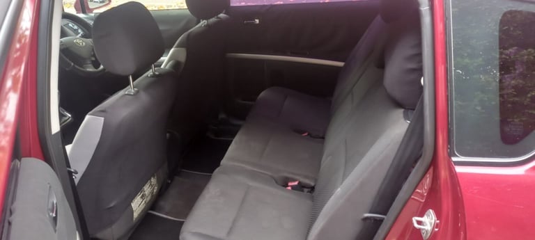 7.SEATERFAMILY CAR ECO - Image 6