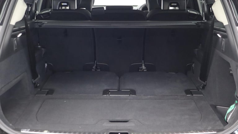  Volvo XC90 B5 (P) AWD Plus Dark (Sunroof, Harman Kardon, 360 Camera) Petrol/Electric Hybrid Auto...