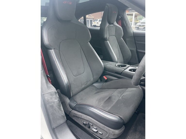 2023 Porsche Taycan 440kW GTS 93kWh 5dr Auto ESTATE ELECTRIC Automatic