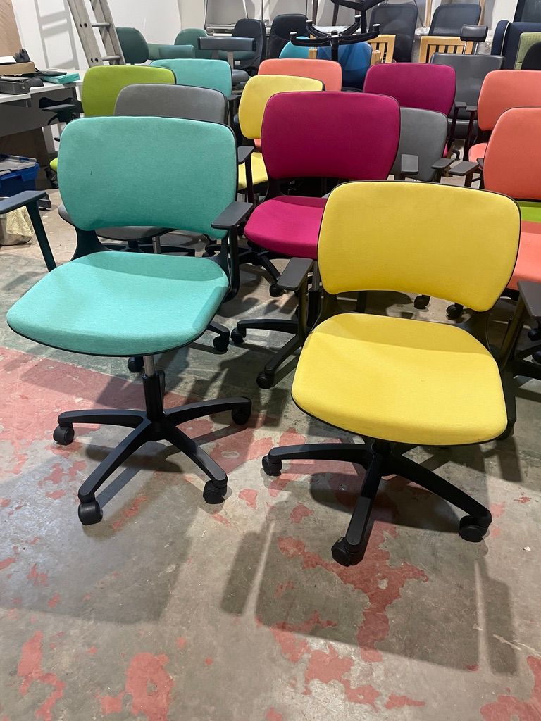 Job Lot 8 Office Task Chairs/Ergonomic Mixed Colour Office Chairs/Colour Chairs