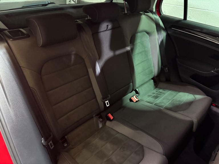 2017 Volkswagen Golf 1.6 TDI BlueMotion Tech GT Euro 6 (s/s) 5dr HATCHBACK Diesel Manual