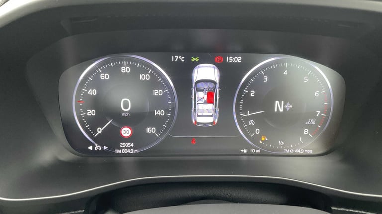  Volvo XC40 1.5 T3 Momentum 5dr Estate Petrol Manual