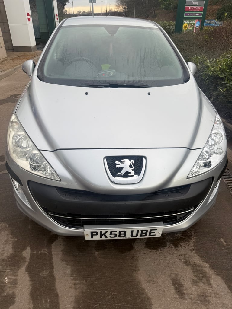 Peugeot, 308, Hatchback, 2008, Manual, 1598 (cc),5 doors - Image 2