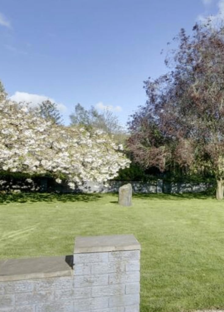 image for Very large slate rock water feature