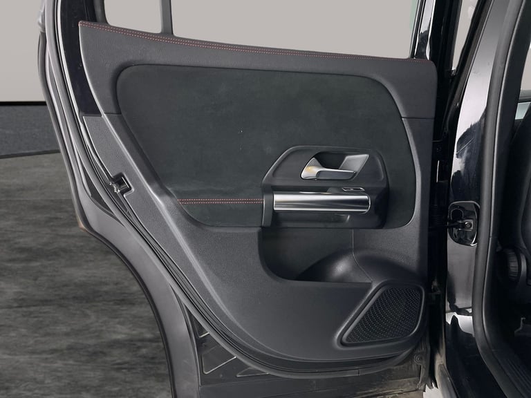 2022 Mercedes-Benz EQA EQA 250 66.5kWh AMG Line SUV 5dr Electric Auto (190 ps) - HEATED SEATS - W...