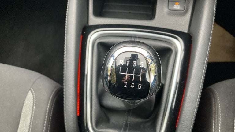 2019 Nissan Qashqai 1.3 DiG-T Acenta Premium 5dr Petrol Hatchback Hatchback Petrol Manual