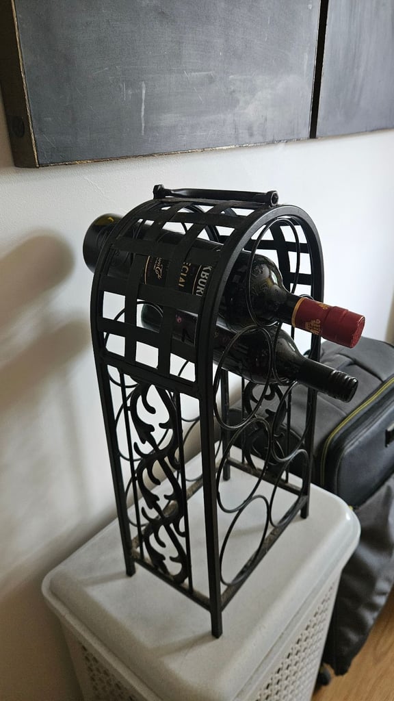 image for Metal wine rack 