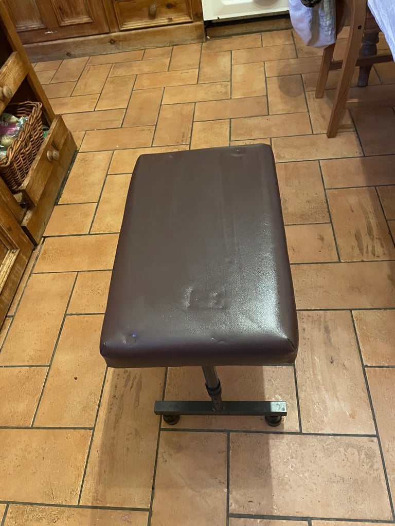 image for Aidapt Beaumont leg rest